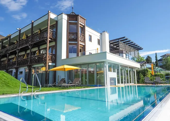 Seehotel Engstler Ξενοδοχείο 4*